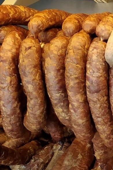 kiełbasa wiejska od rzeźnika zakiszeni trzy wędzarnie płock