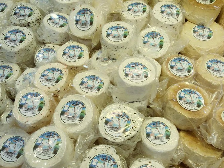 sery kozie naturalne nad arem zakiszeni.jpg