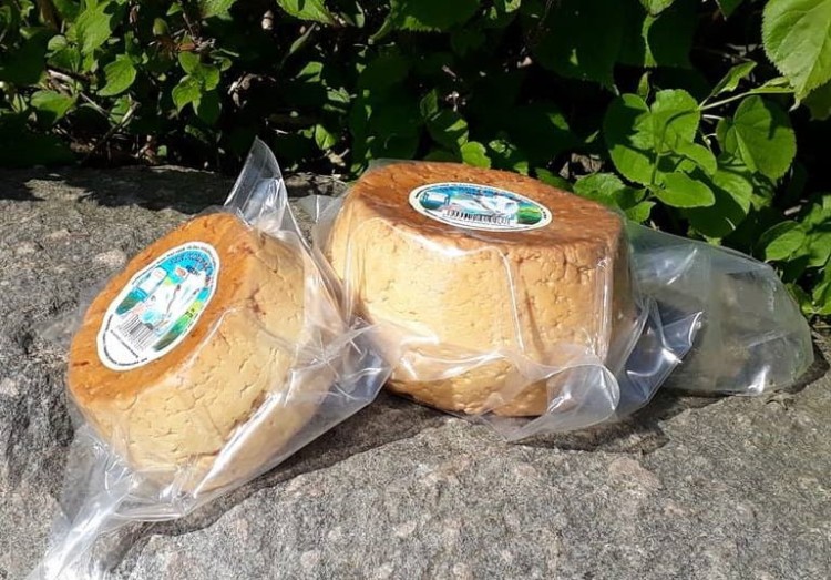 sery kozie wędzone zakiszeni nad arem.jpg